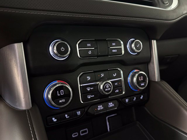 Used 2021 GMC Yukon XL SLT w/ Rear Media and Nav Package RWD image 24