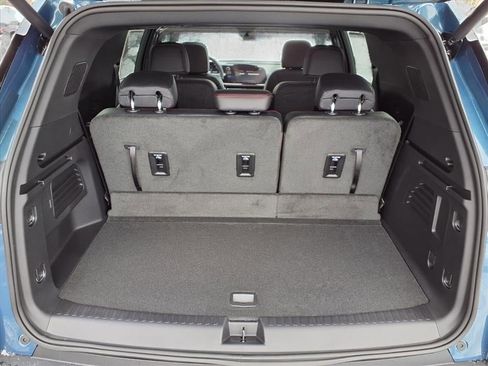 New 2026 Chevrolet Traverse Z71 w/ Driver Confidence Package image 13