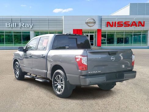 Certified 2024 Nissan Titan SV w/ SV Convenience Package RWD image 3