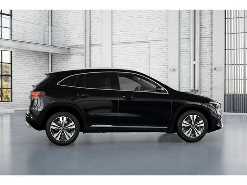 New 2026 Mercedes-Benz GLA 250 4MATIC image 17