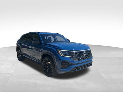 New 2026 Volkswagen Atlas Cross Sport SEL R-Line image 2