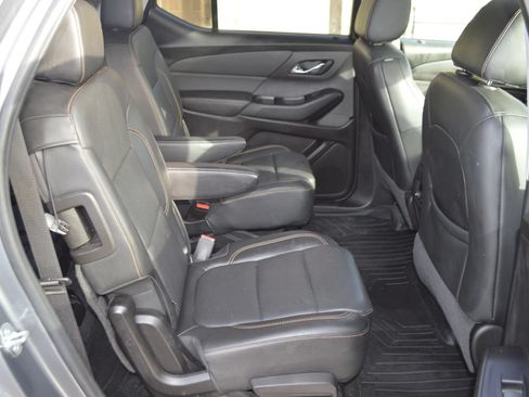 Used 2019 Chevrolet Traverse Premier AWD/4WD image 21