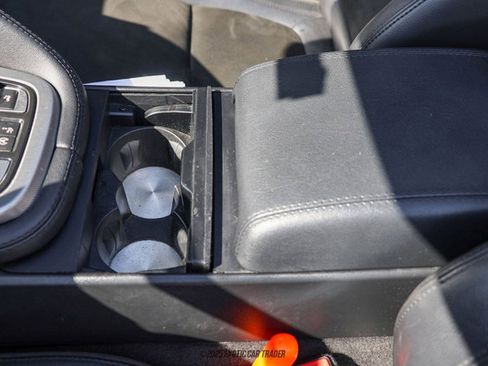 Used 2017 Jaguar F-TYPE Convertible image 41