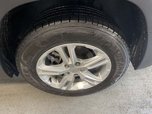 Used 2021 GMC Terrain SLE w/ LPO, Floor Liner Package image 9