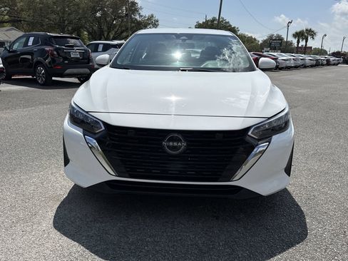 Used 2024 Nissan Sentra SV image 8