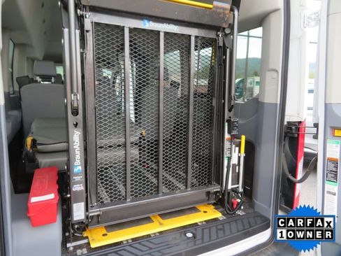 Used 2019 Ford Transit 350 XL image 13