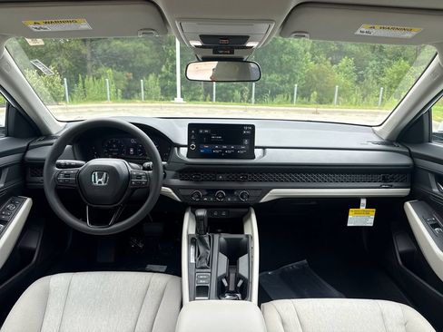 Certified 2026 Honda Accord LX image 17