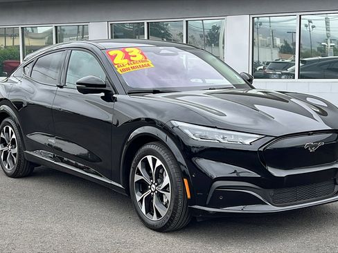Used 2023 Ford Mustang Mach-E Premium AWD/4WD image 3