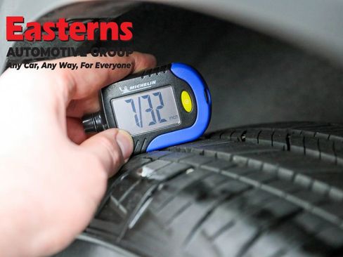 Used 2021 Ford Escape SE image 27