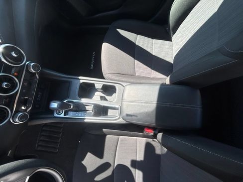 Used 2025 Nissan Sentra SV FWD image 15