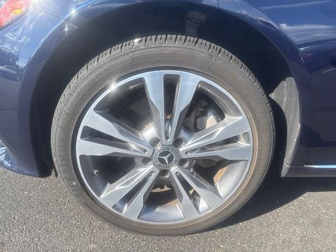 Used 2021 Mercedes-Benz C 300 4MATIC Sedan image 9