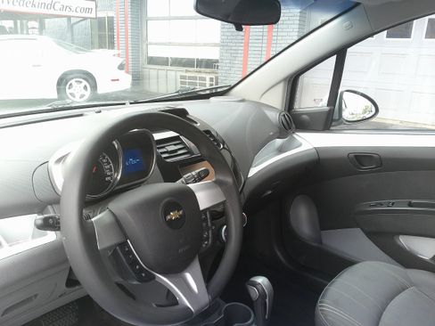 Used 2015 Chevrolet Spark LT FWD image 16