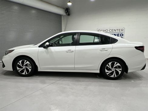 Certified 2025 Subaru Legacy Premium image 5