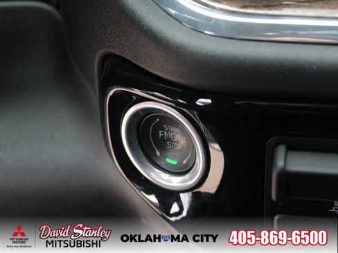 Used 2024 Chevrolet Silverado 2500 LT w/ Convenience Package image 22