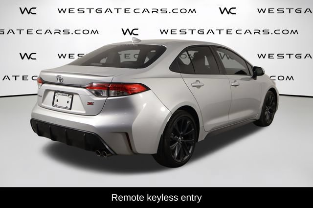 Used 2025 Toyota Corolla SE FWD image 5
