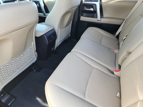 Used 2021 Toyota 4Runner Limited image 10