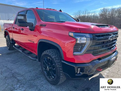 New 2026 Chevrolet Silverado 2500 LT w/ Trail Boss Package image 9