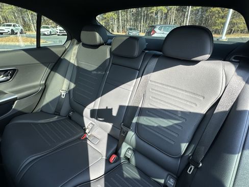 Used 2024 Mercedes-Benz C 300 4MATIC Sedan image 10