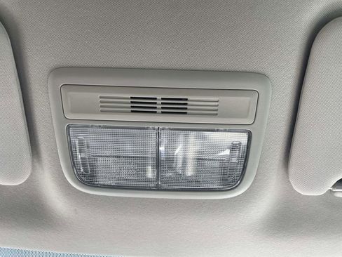 Used 2022 Honda HR-V LX image 28