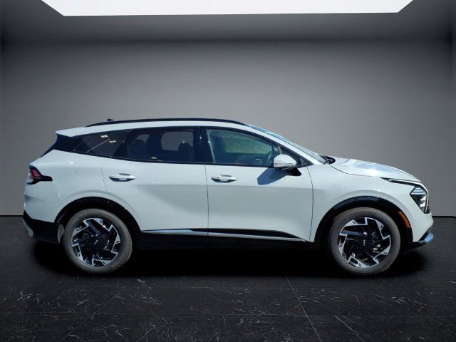 Used 2025 Kia Sportage SX FWD image 2