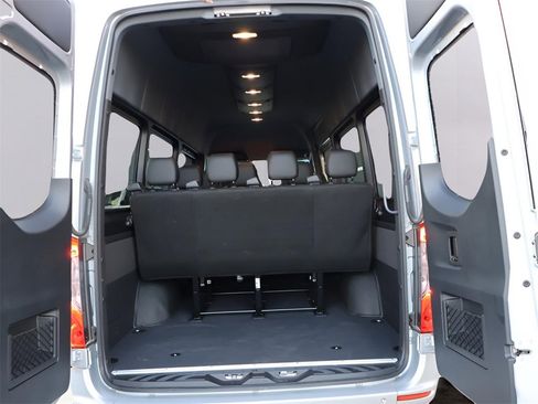New 2025 Mercedes-Benz Sprinter 2500 image 37
