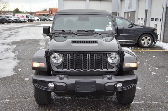 New 2026 Jeep Gladiator Sport AWD/4WD image 3