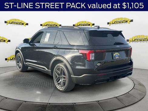 Certified 2025 Ford Explorer ST-Line w/ ST-Line Street Pack AWD/4WD image 4