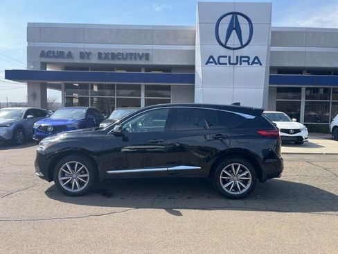 Certified 2023 Acura RDX w/ Technology Package image 3