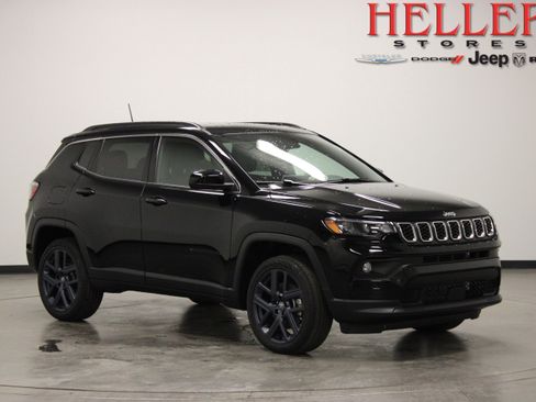 New 2026 Jeep Compass Latitude AWD/4WD image 1