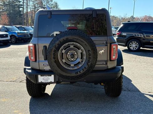 New 2025 Ford Bronco Badlands image 4