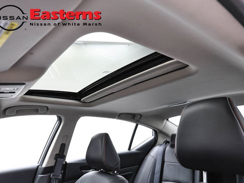 Used 2023 Nissan Altima 2.5 SR w/ SR Premium Package FWD image 34