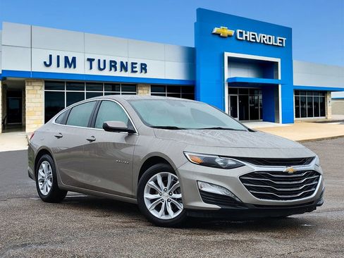 Used 2024 Chevrolet Malibu LT FWD image 1