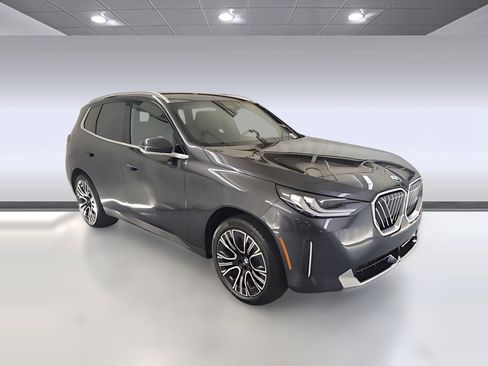 Used 2025 BMW X3 xDrive30i w/ Convenience Package AWD/4WD image 26