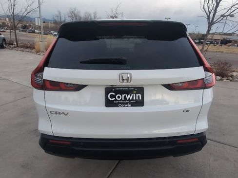 Used 2023 Honda CR-V EX-L image 9