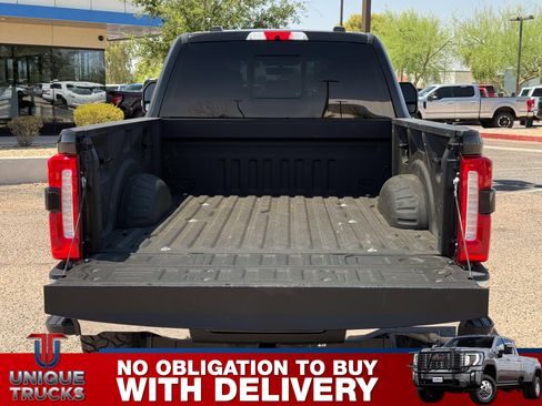 Used 2023 Ford F250 Lariat w/ FX4 Off-Road Package AWD/4WD image 7