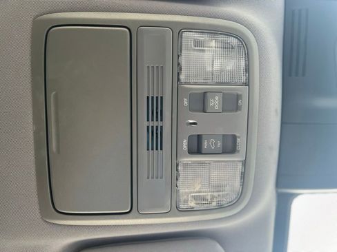 Used 2021 Honda CR-V EX image 20