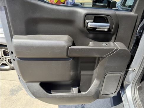 Used 2021 Chevrolet Silverado 1500 LT RWD image 21