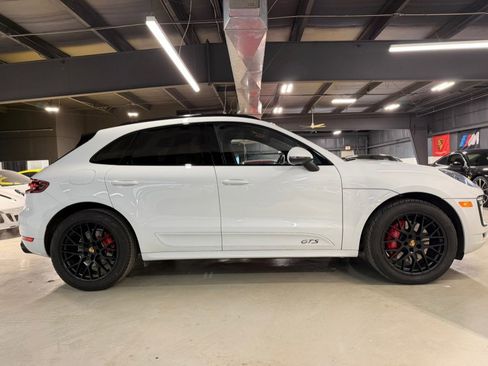 Used 2017 Porsche Macan GTS w/ Premium Package Plus image 11
