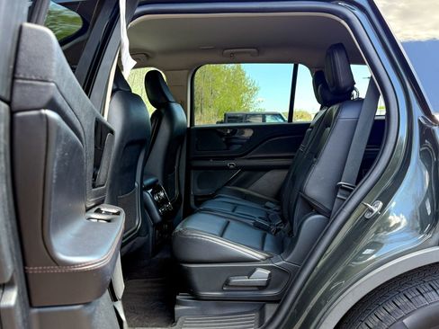 Certified 2022 Lincoln Aviator AWD w/ Elements Package image 19