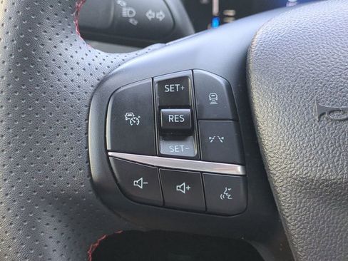 Used 2023 Ford Escape ST-Line w/ Tech Pack #1 FWD image 18