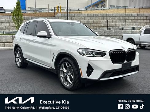 Used 2023 BMW X3 xDrive30i w/ Premium Package AWD/4WD image 5