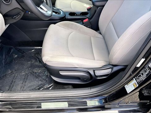 Used 2020 Kia Forte LXS FWD image 32