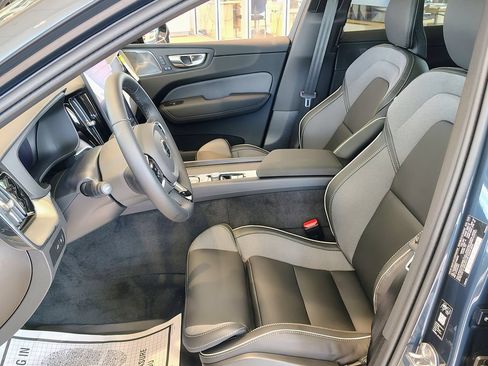New 2026 Volvo XC60 T8 Ultra w/ Climate Package AWD/4WD image 12