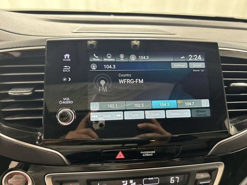 Used 2022 Honda Pilot Elite image 14