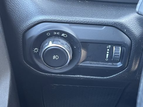 Used 2023 Jeep Wrangler Sport AWD/4WD image 27