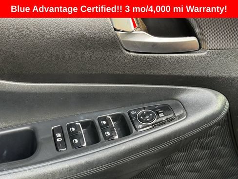 Used 2020 Hyundai Santa Fe SEL FWD image 17