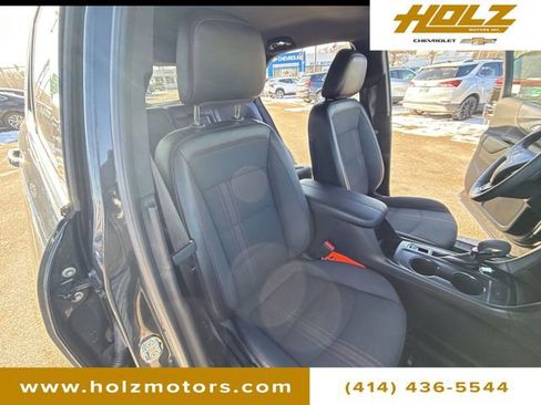 Used 2023 Chevrolet Equinox RS image 26