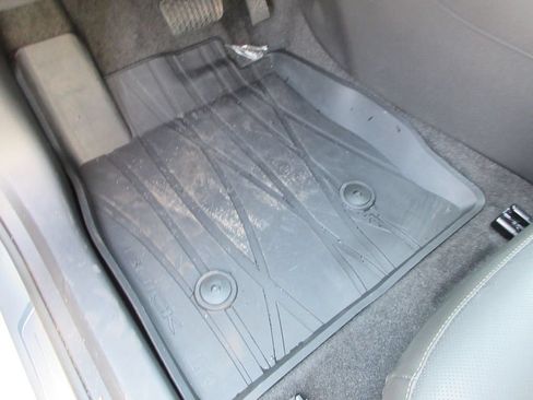 Used 2024 Buick Envista Sport Touring FWD image 25