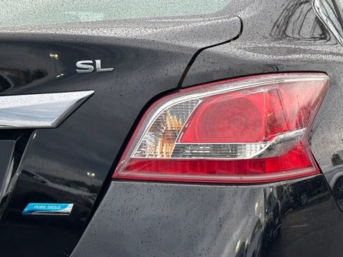 Used 2013 Nissan Altima 2.5 SL FWD image 13