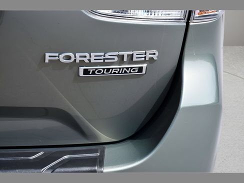 Used 2020 Subaru Forester Touring w/ Popular Package #2 AWD/4WD image 29